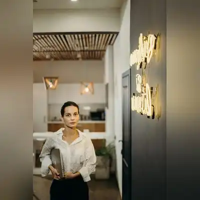 周薇清